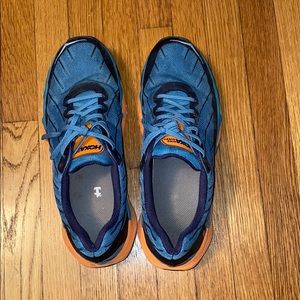 Hoka One One Torrent 11.5